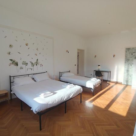 Dock Bay Lodge Hostello Triest Exterior foto