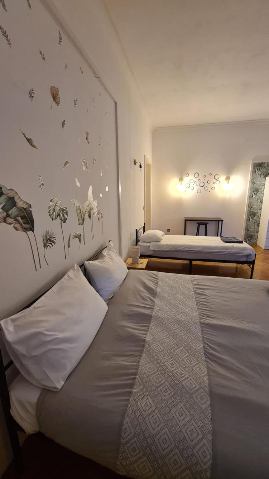 Dock Bay Lodge Hostello Triest Exterior foto